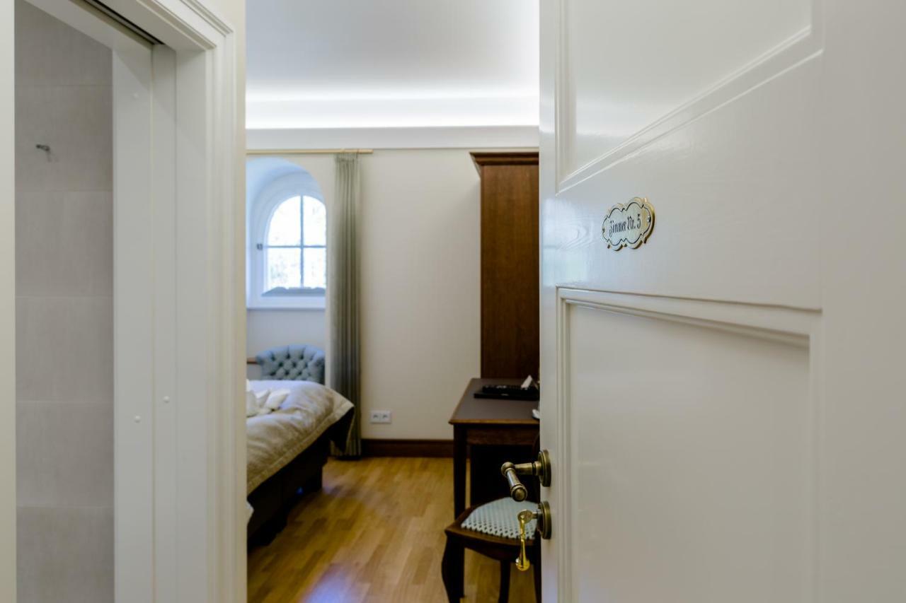 Hotel Villa Altenburg Possneck Экстерьер фото