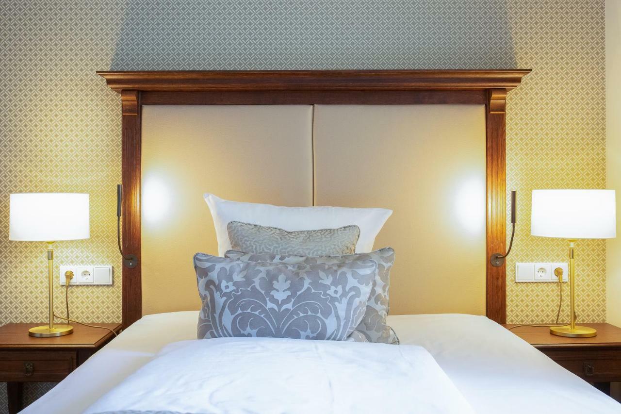 Hotel Villa Altenburg Possneck Экстерьер фото